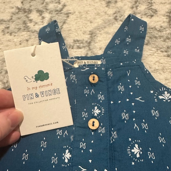 Fin & Vince button overall paisley trail. 0-3 months. - Picture 2 of 5